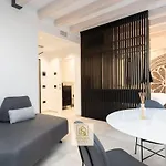 Goldensuitesitaly Duomo Luxury 1 Appartamento Trento