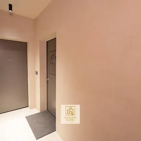 Duomo Luxury Apartment Goldensuitesitaly912 *