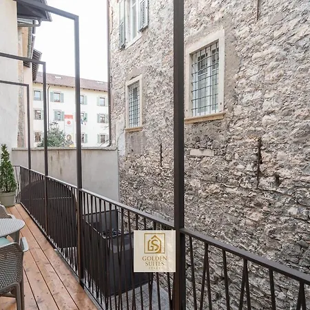 Goldensuitesitaly Duomo Luxury 1 *