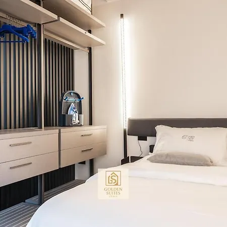 Goldensuitesitaly Duomo Luxury 1 * Trento