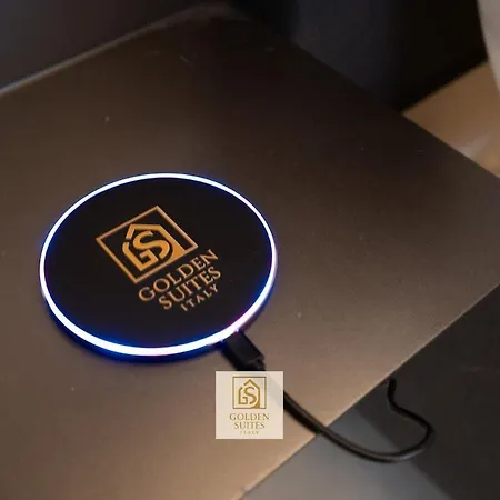 Goldensuitesitaly Duomo Luxury 1 Apartment *