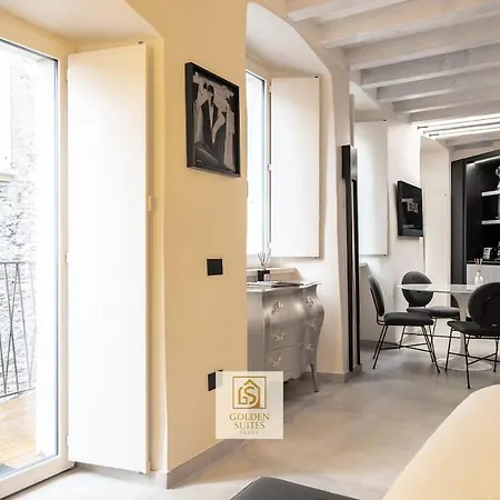 Goldensuitesitaly Duomo Luxury 1 *