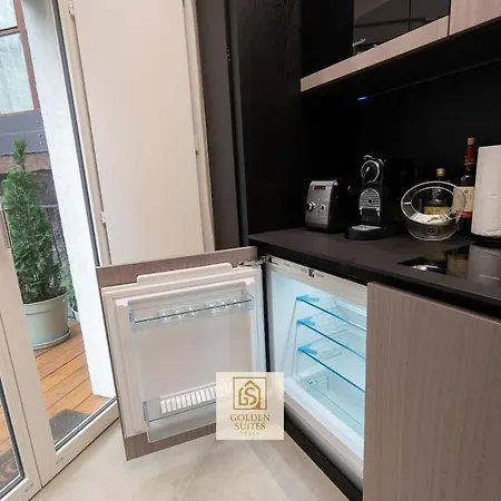 Appartamento Goldensuitesitaly Duomo Luxury 1