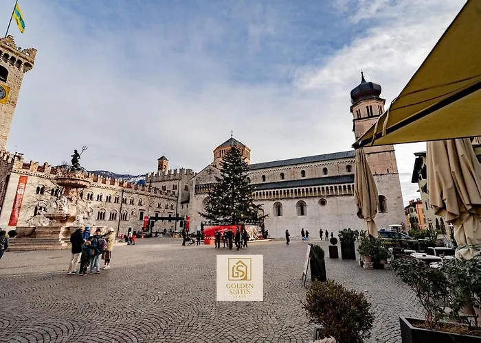 Goldensuitesitaly Duomo Luxury 1 דירה טרנטו