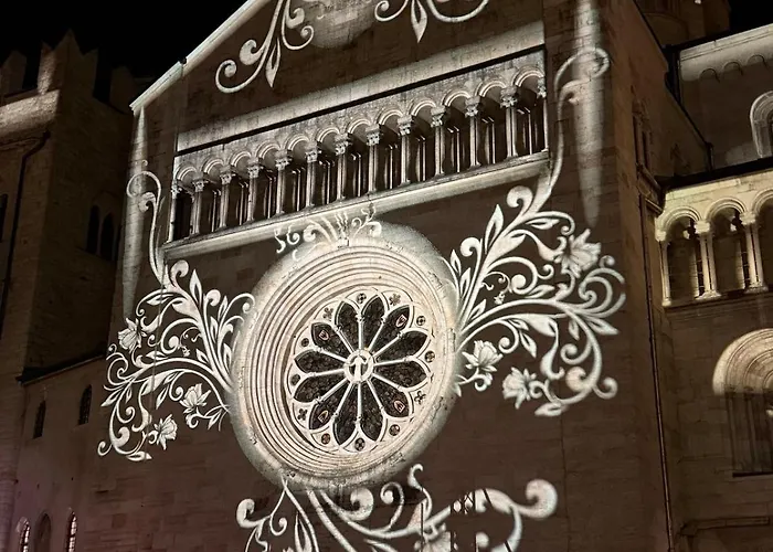 דירה Goldensuitesitaly Duomo Luxury 1