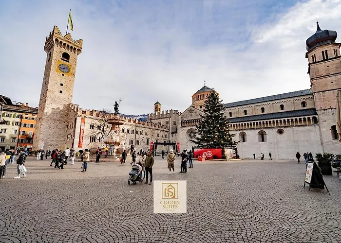 Goldensuitesitaly Duomo Luxury 1 דירה